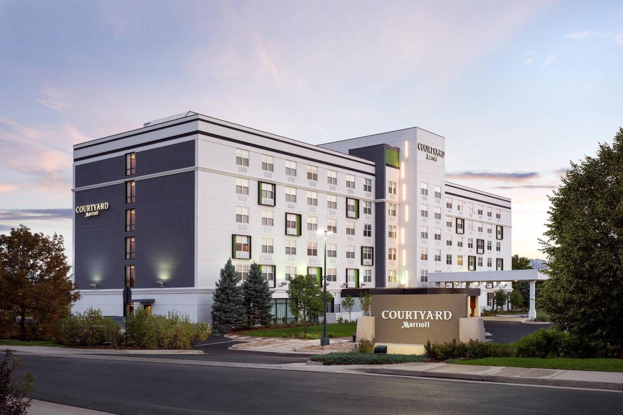 Courtyard Denver Airport At Gateway Park 3* Aurora